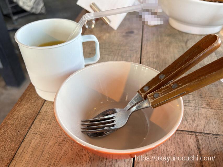 アロハテーブルの子ども用食器